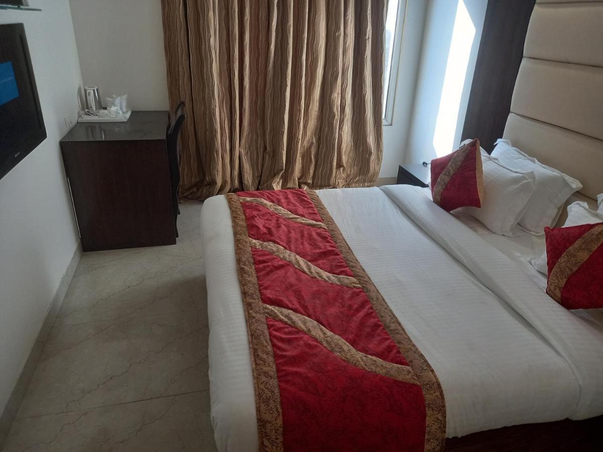 Hotel Benz International Dillí Exteriér fotografie