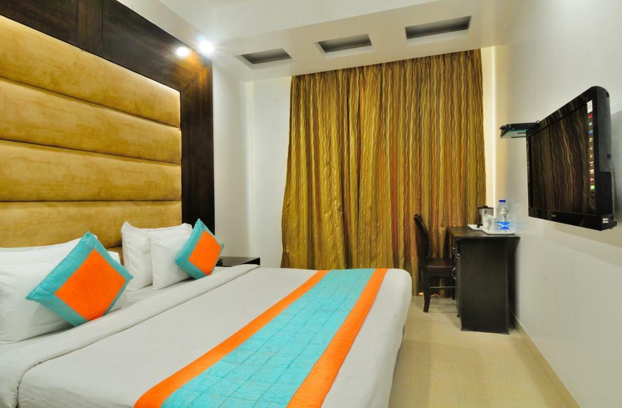 Hotel Benz International Dillí Exteriér fotografie